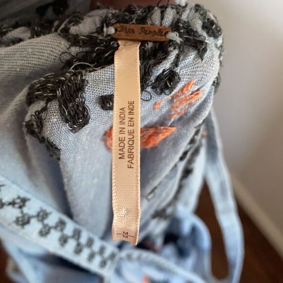 Free People Blue Embroidered Cold Shoulder Top Contemporary Festival Boho - Picture 5 of 14